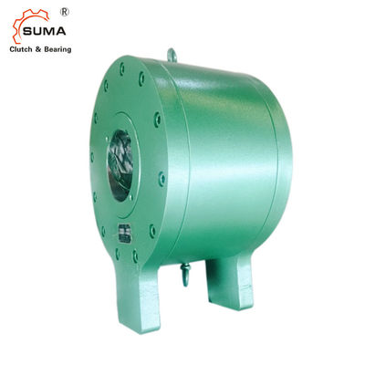 El reductor DTIIN1-9 anda sin embragar el tope de la horquilla de retención que lleva una manera